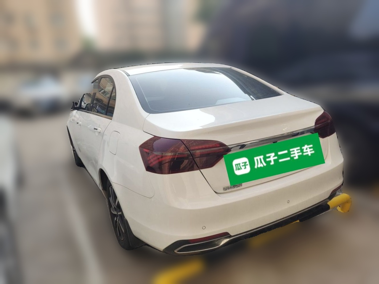 Emgrand 2020 1.5L CVT photo 4