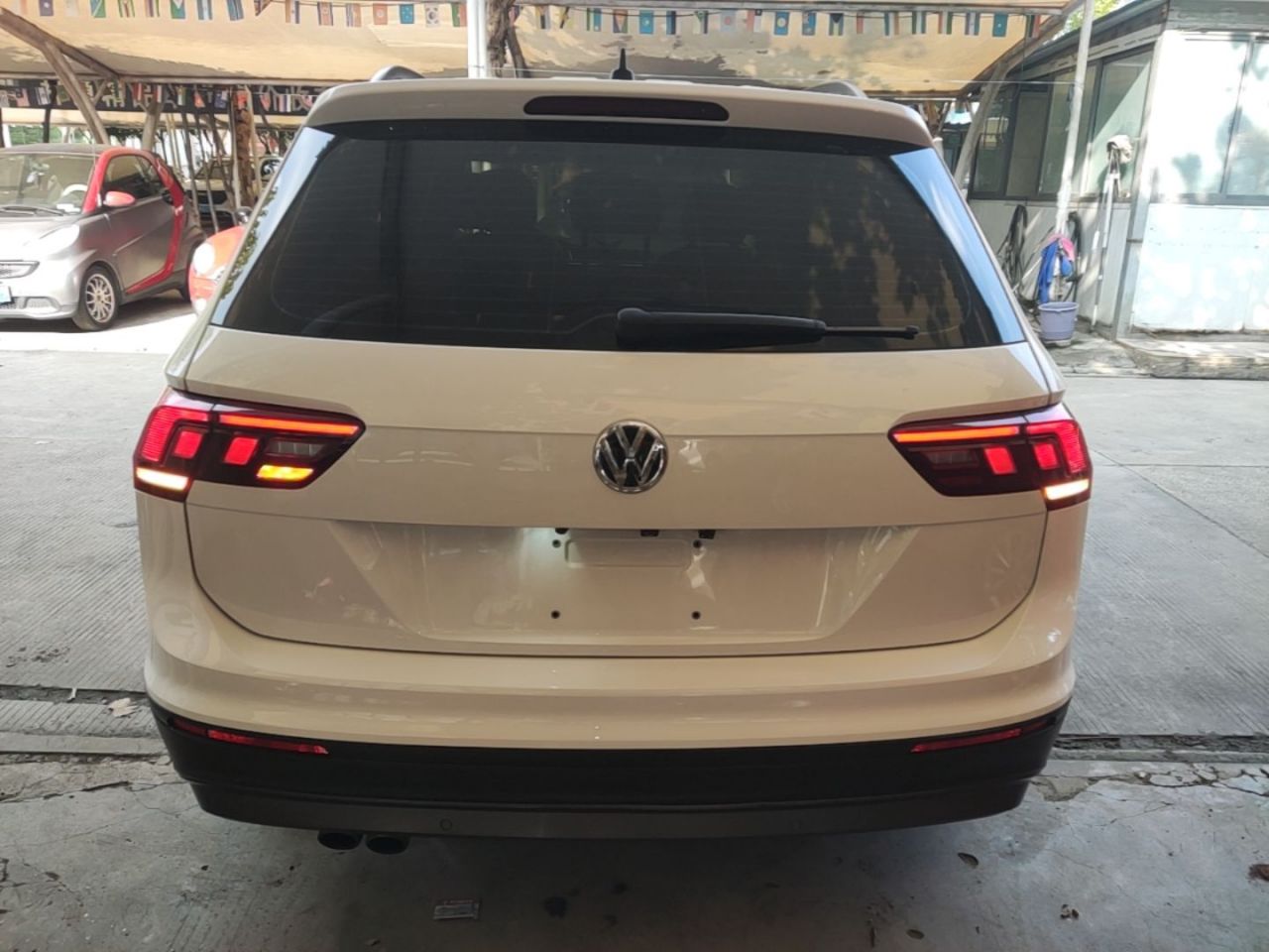 Tiguan L 2019 330TSI AT RWD China VI photo 3