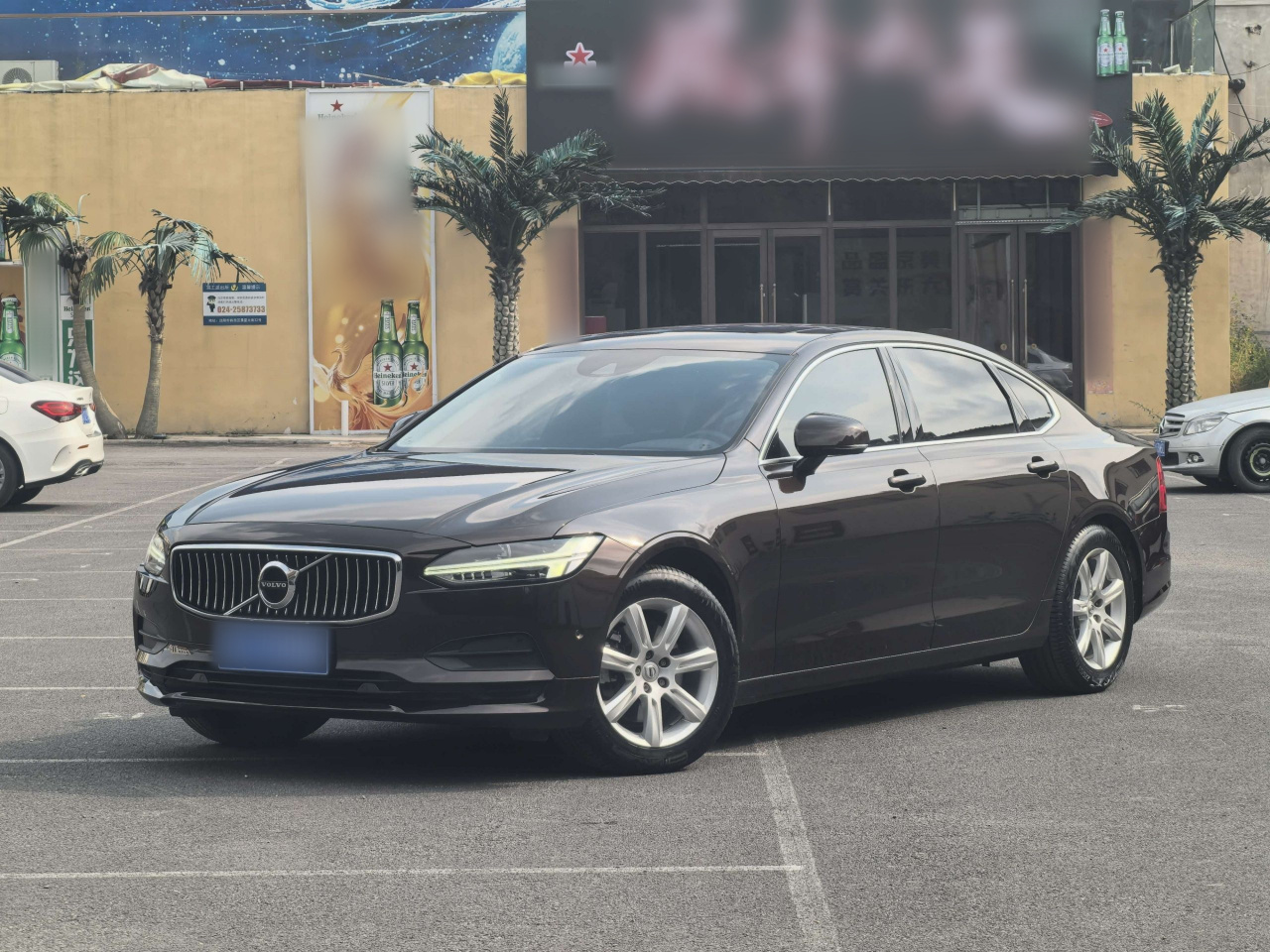 S90 2018 T4