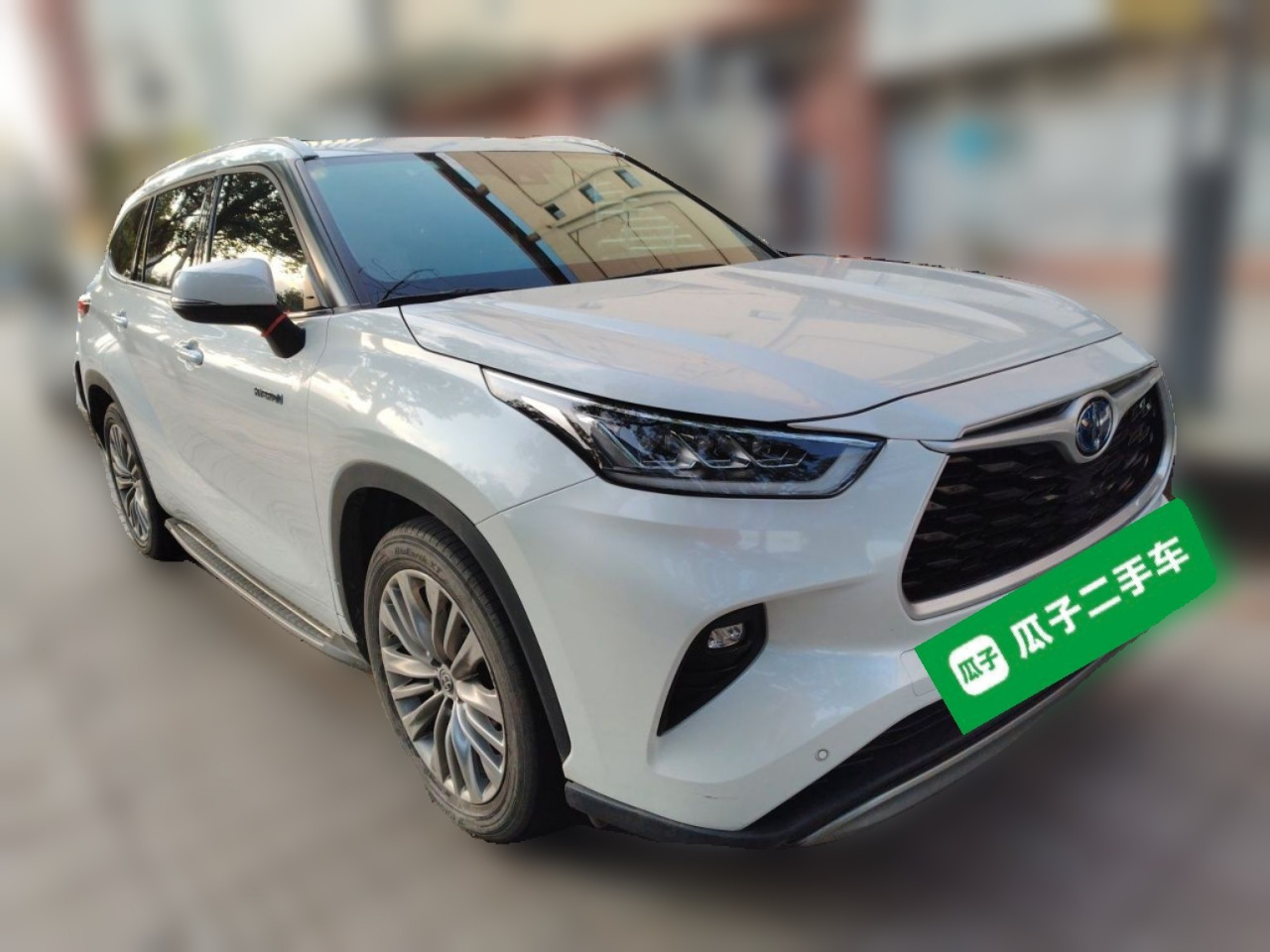 Highlander 2022 Hybrid 2.5L AWD Premium 7-Seater photo 3
