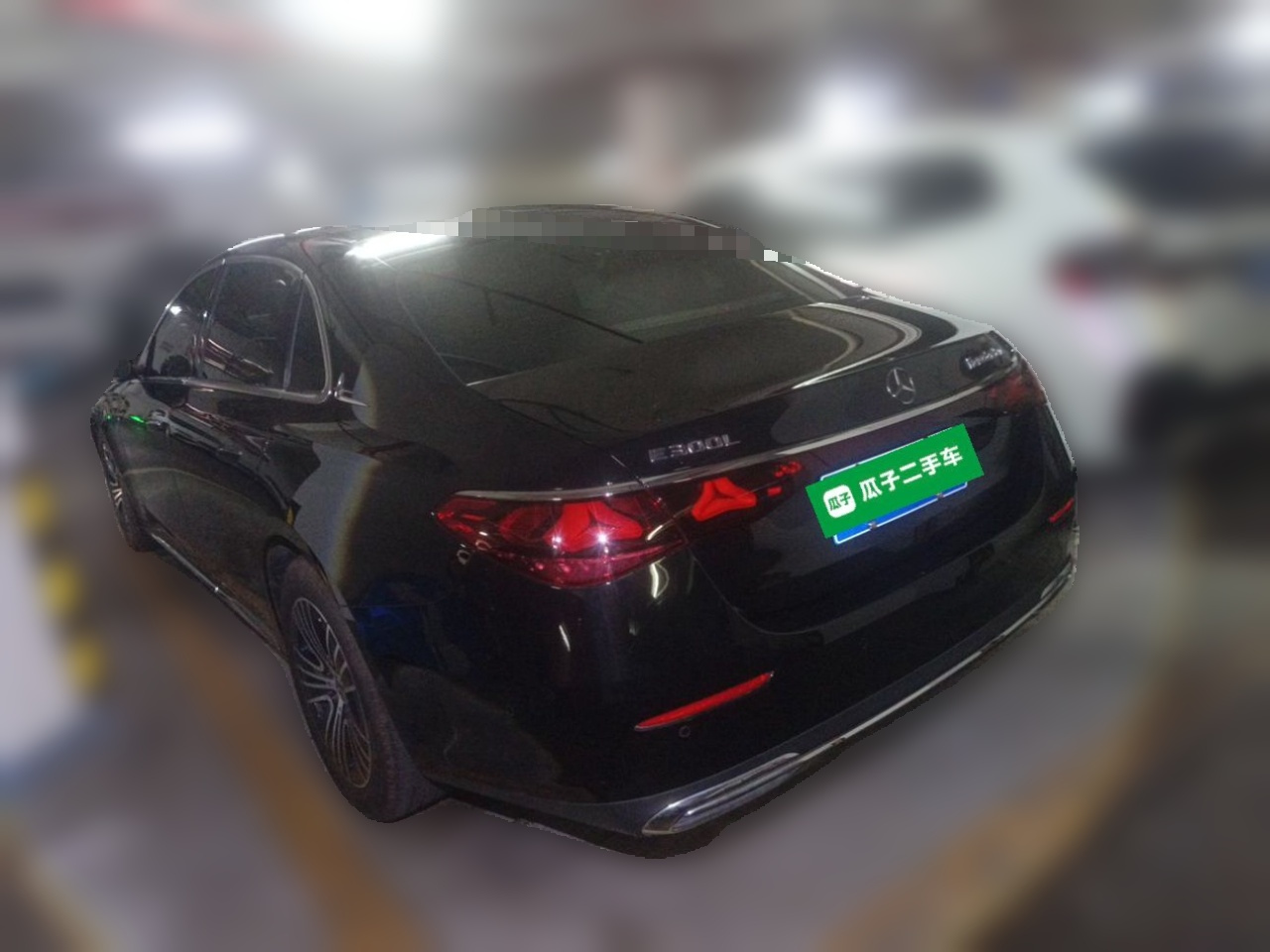 E-Class 2025 E 260 L photo 4