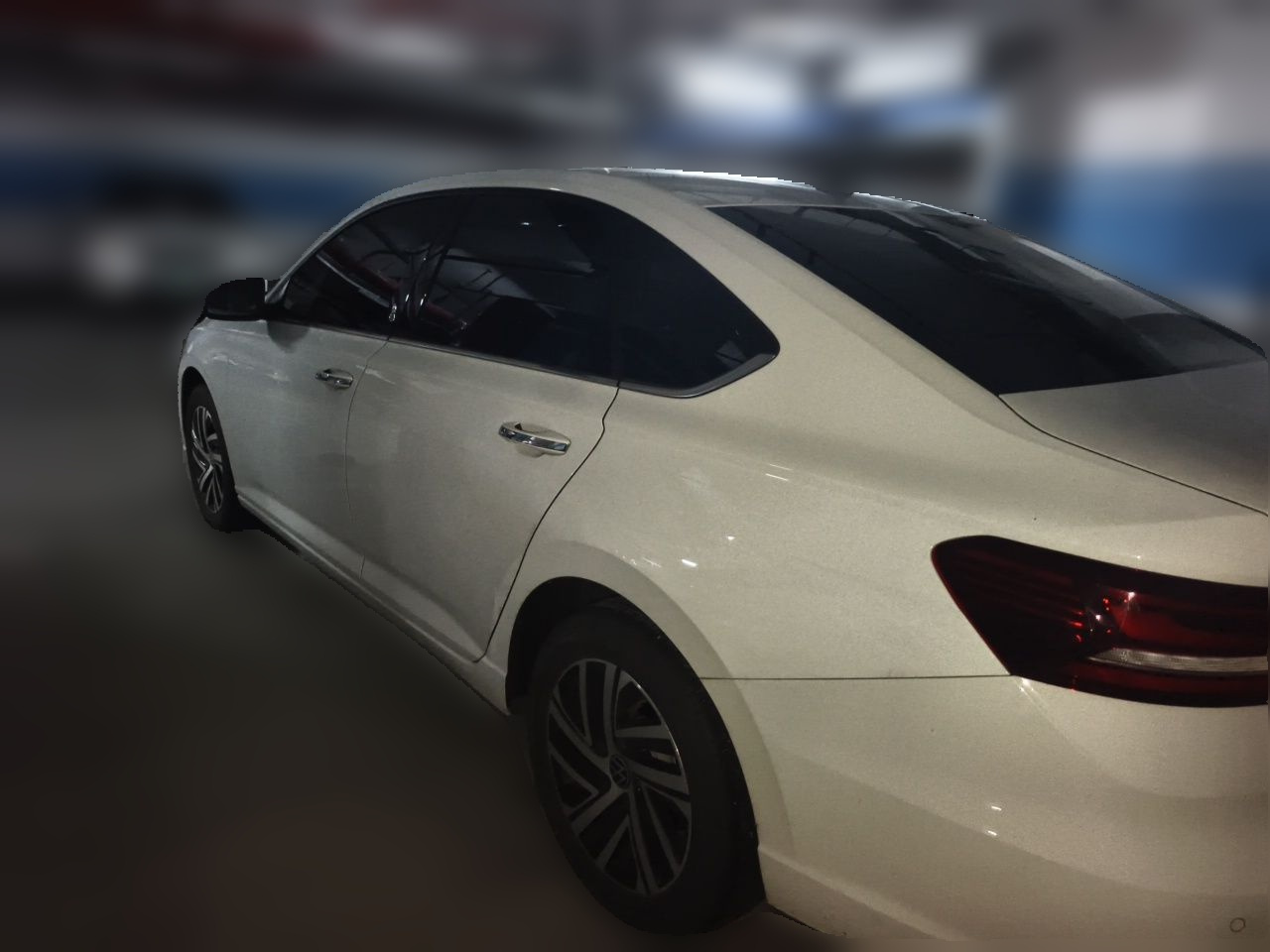 Lavida 2023 1.5L AT photo 4