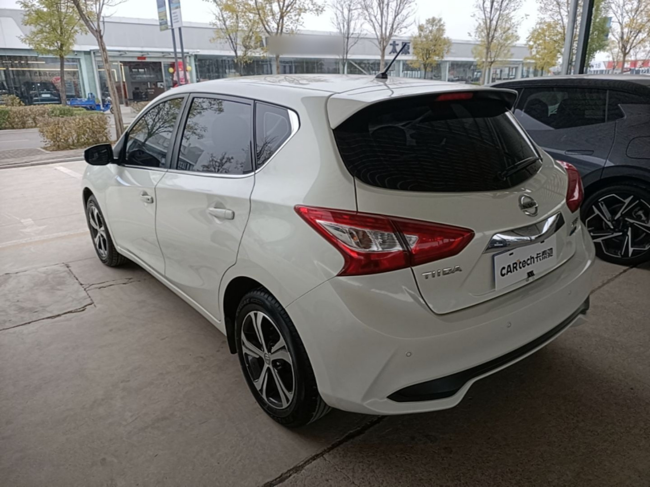 Tiida 2016 1.6L CVT photo 4