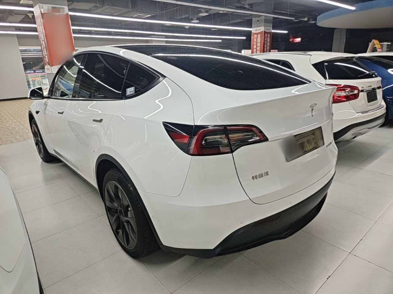 Model Y 2023 RWD photo 4