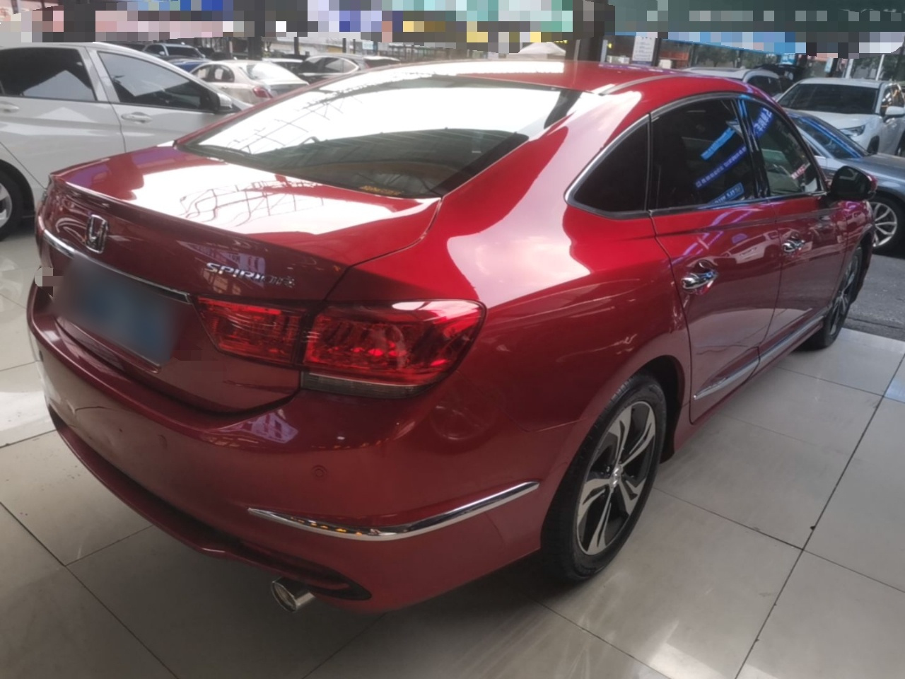 Spirior 2015 2.4L Premium photo 4