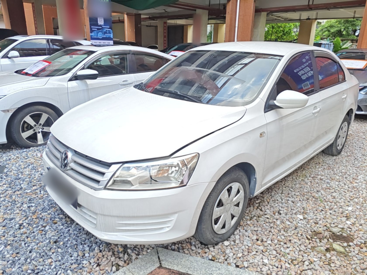 Santana 2015 1.6L MT