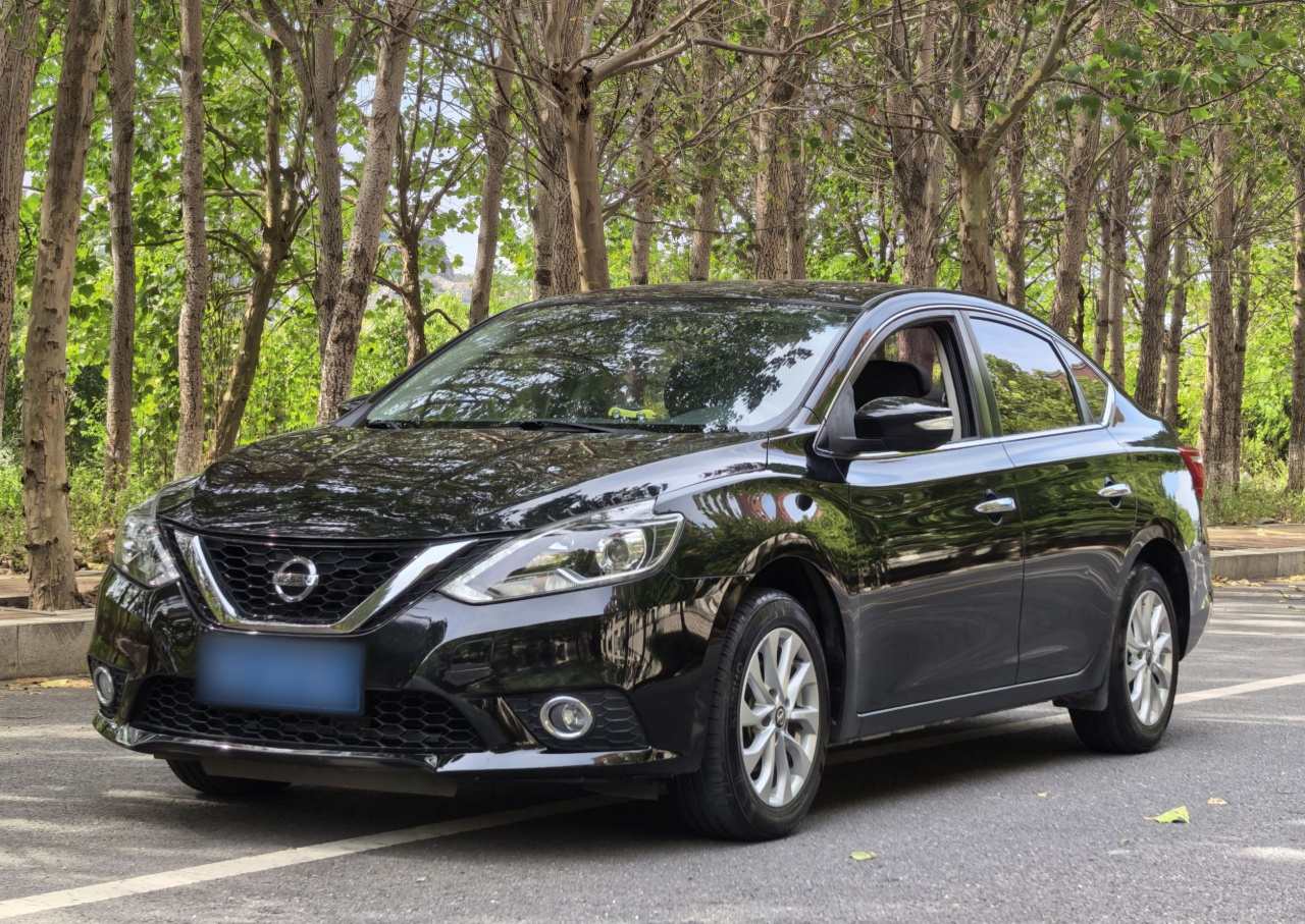 Sylphy 2016 1.6XV CVT Smart