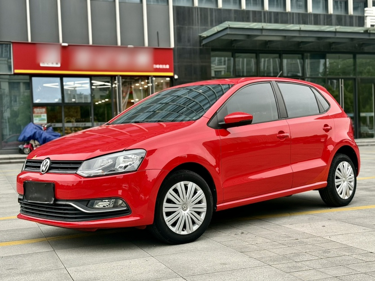 Polo 2016 1.6L AT Comfort