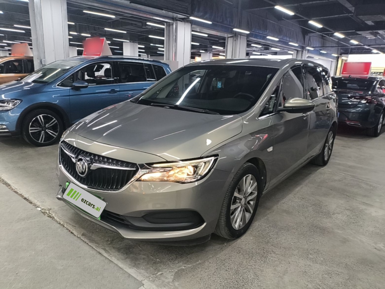 GL6 2019 18T 6-Seater Luxury China VI