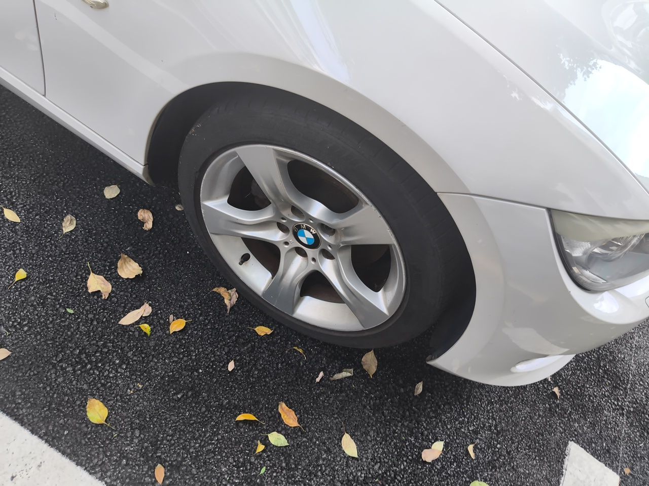 3 Series Imported 2011 325i 2-Door Coupe photo 2