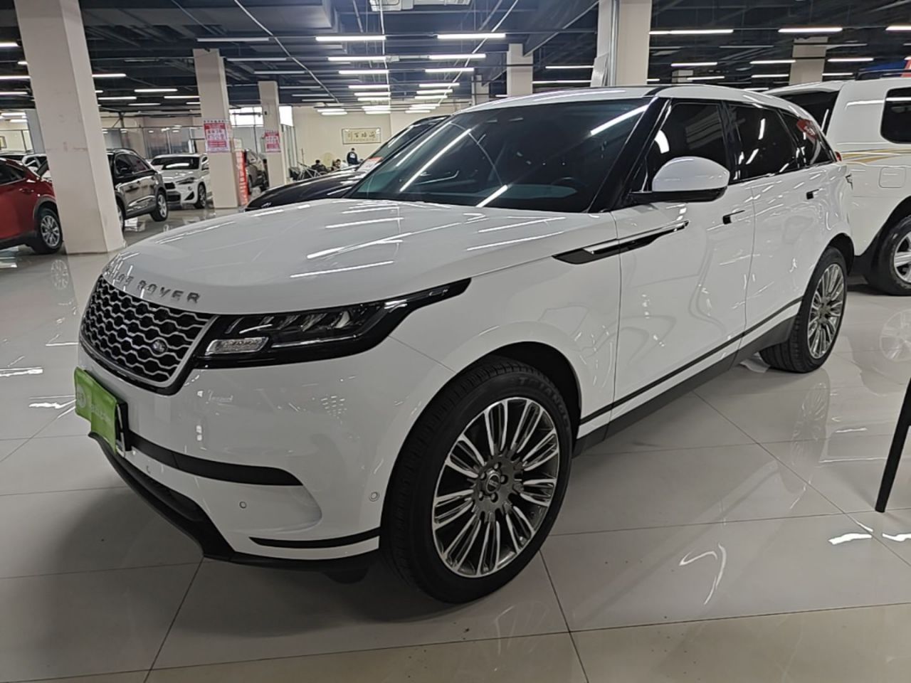 Range Rover Velar 2021 P250