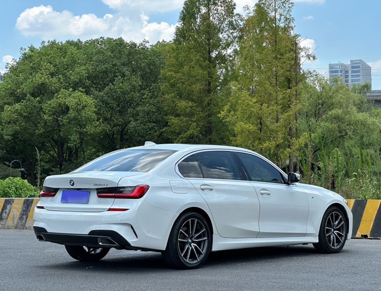 3 Series 2020 Facelift 325Li M Sport Package photo 3