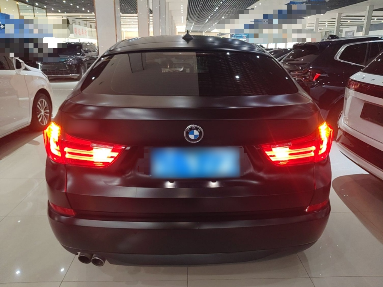 5 SeriesGT 2015 528i Leading photo 5