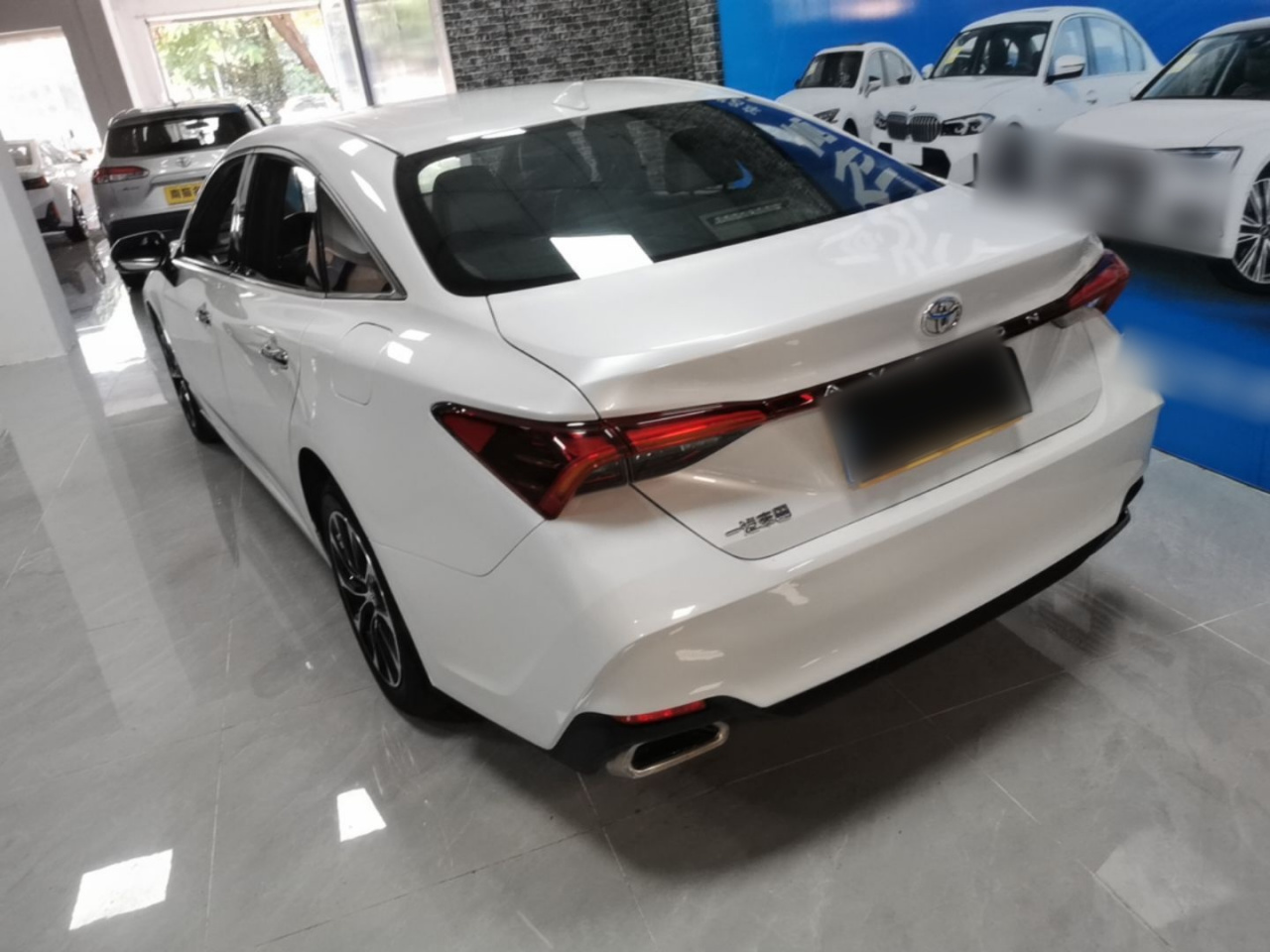 Avalon 2022 2.0L Luxury photo 4