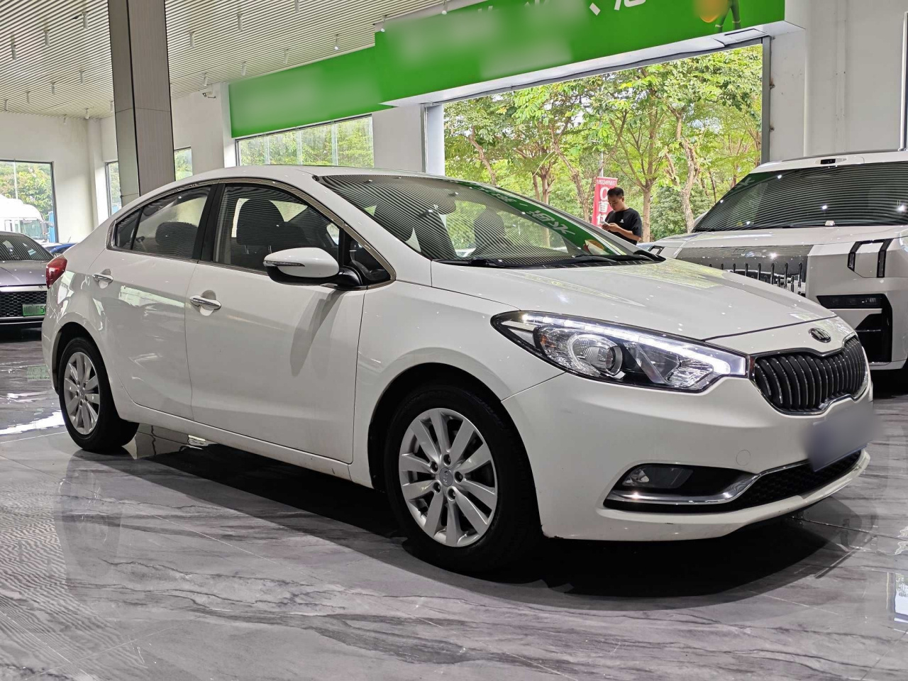 K3 2015 1.6L AT GLS photo 4