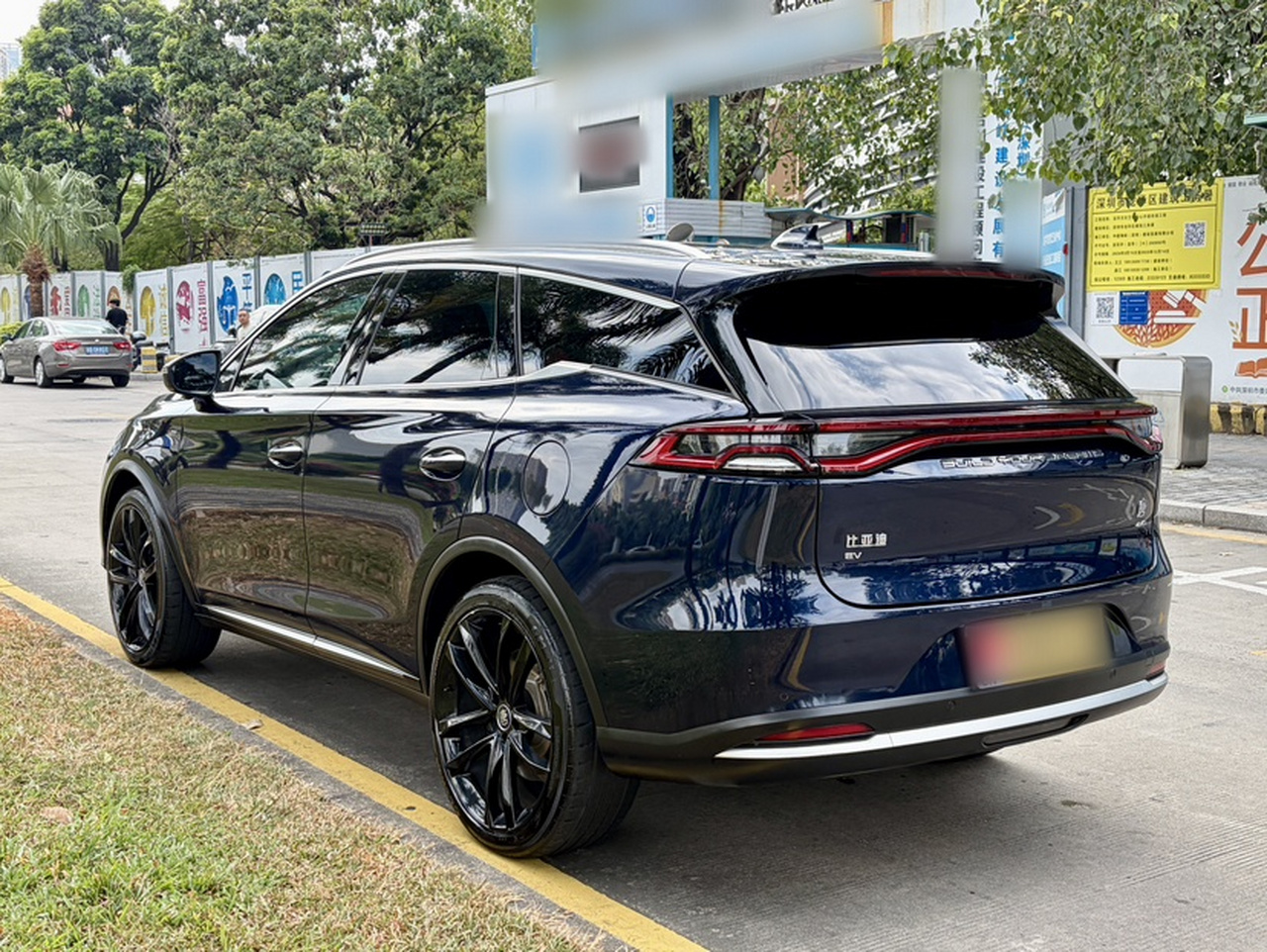 Tang EV 2021 EV AWD Performance Founder Flagship photo 2