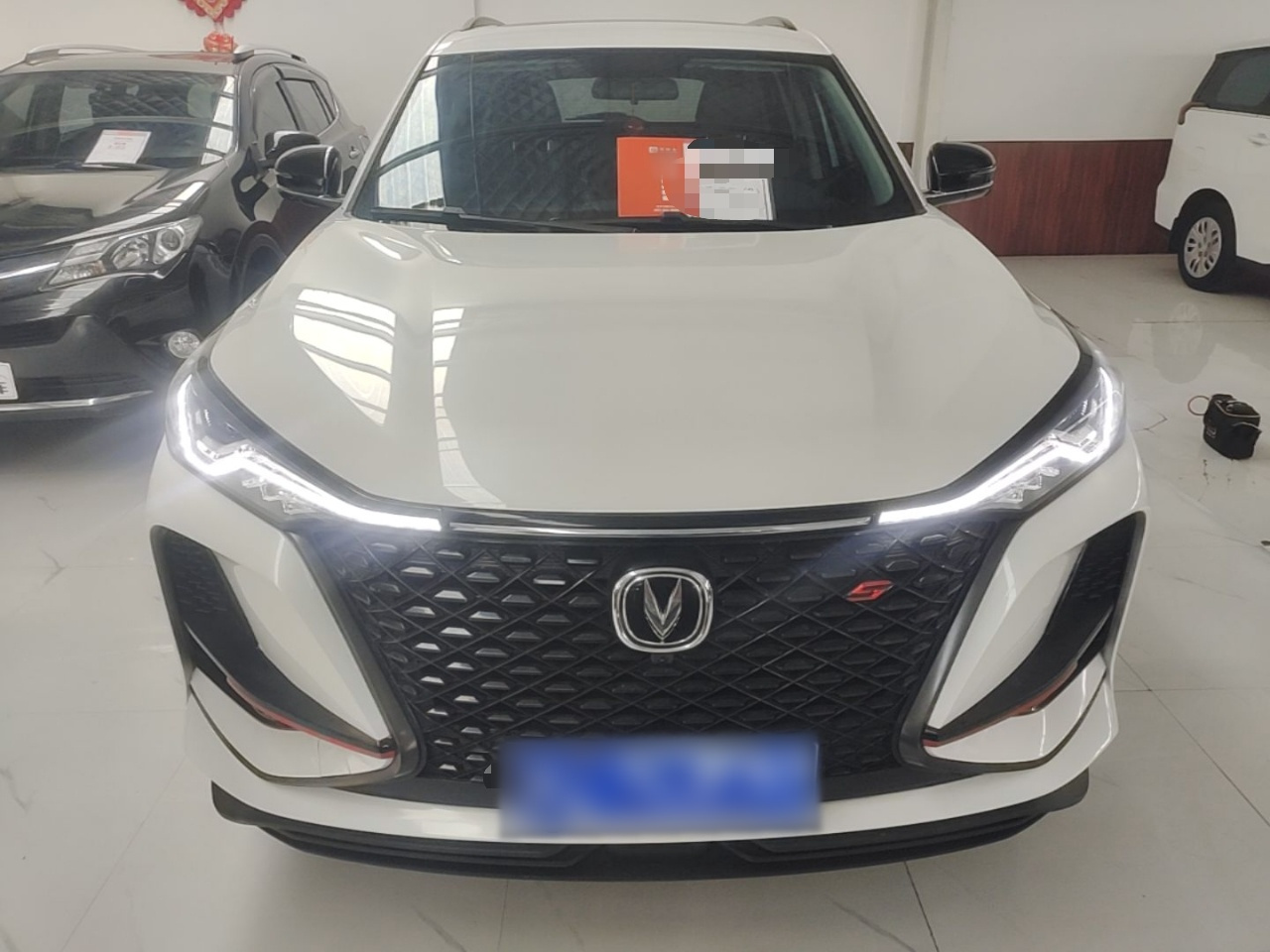 CS75 PLUS 2020 1.5T AT Premium photo 2