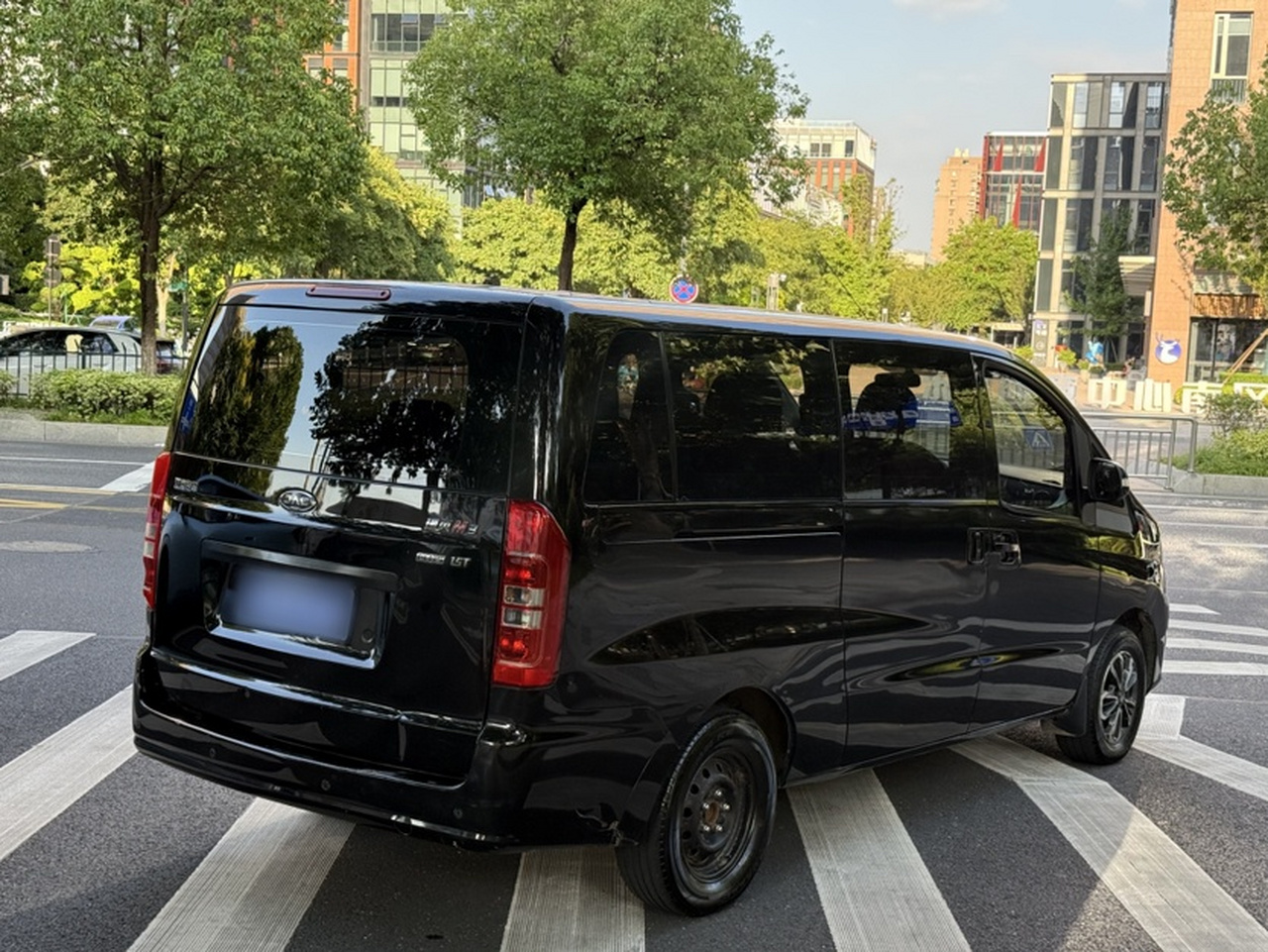 Refine M3 2021 PLUS 1.5T Luxury photo 4