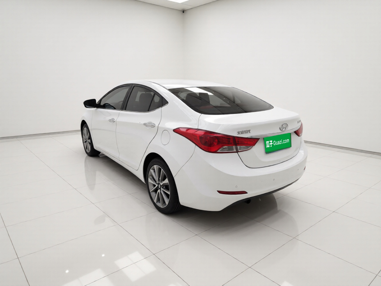 Elantra 2015 1.6L AT Premium photo 4