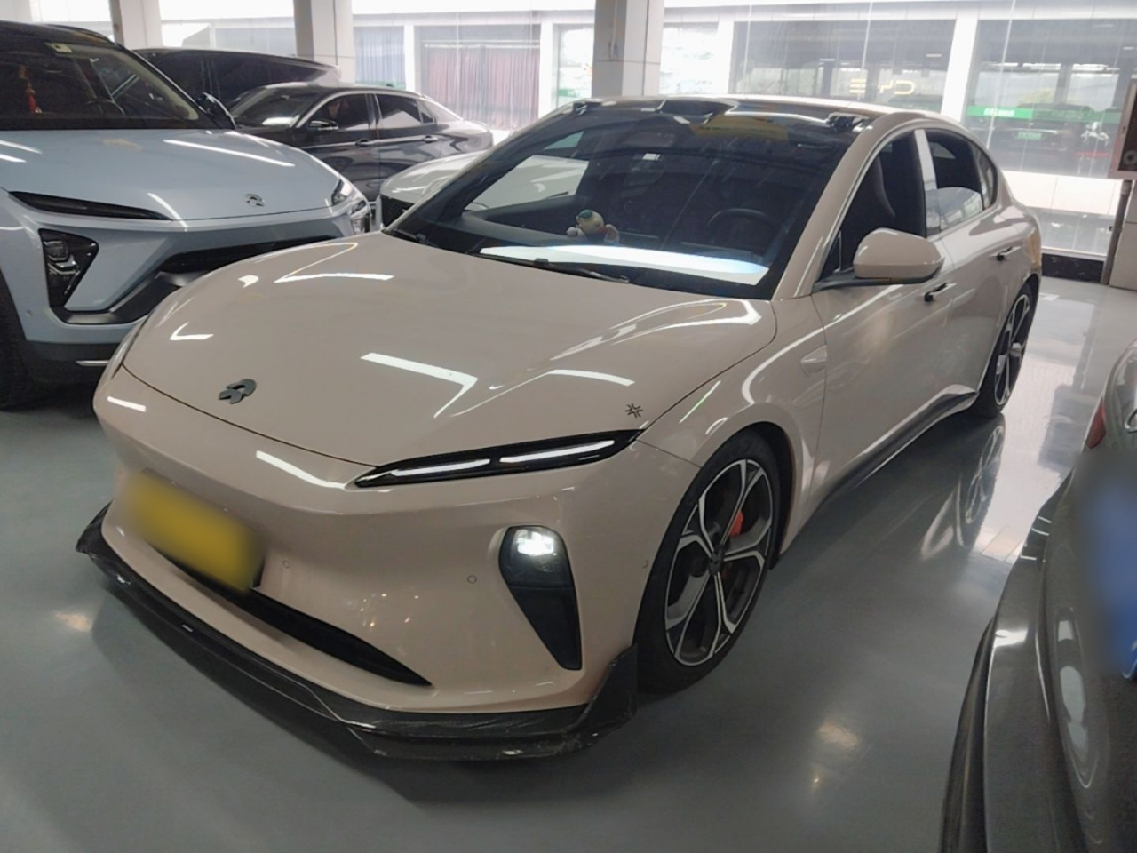 ET5 2022 75kWh