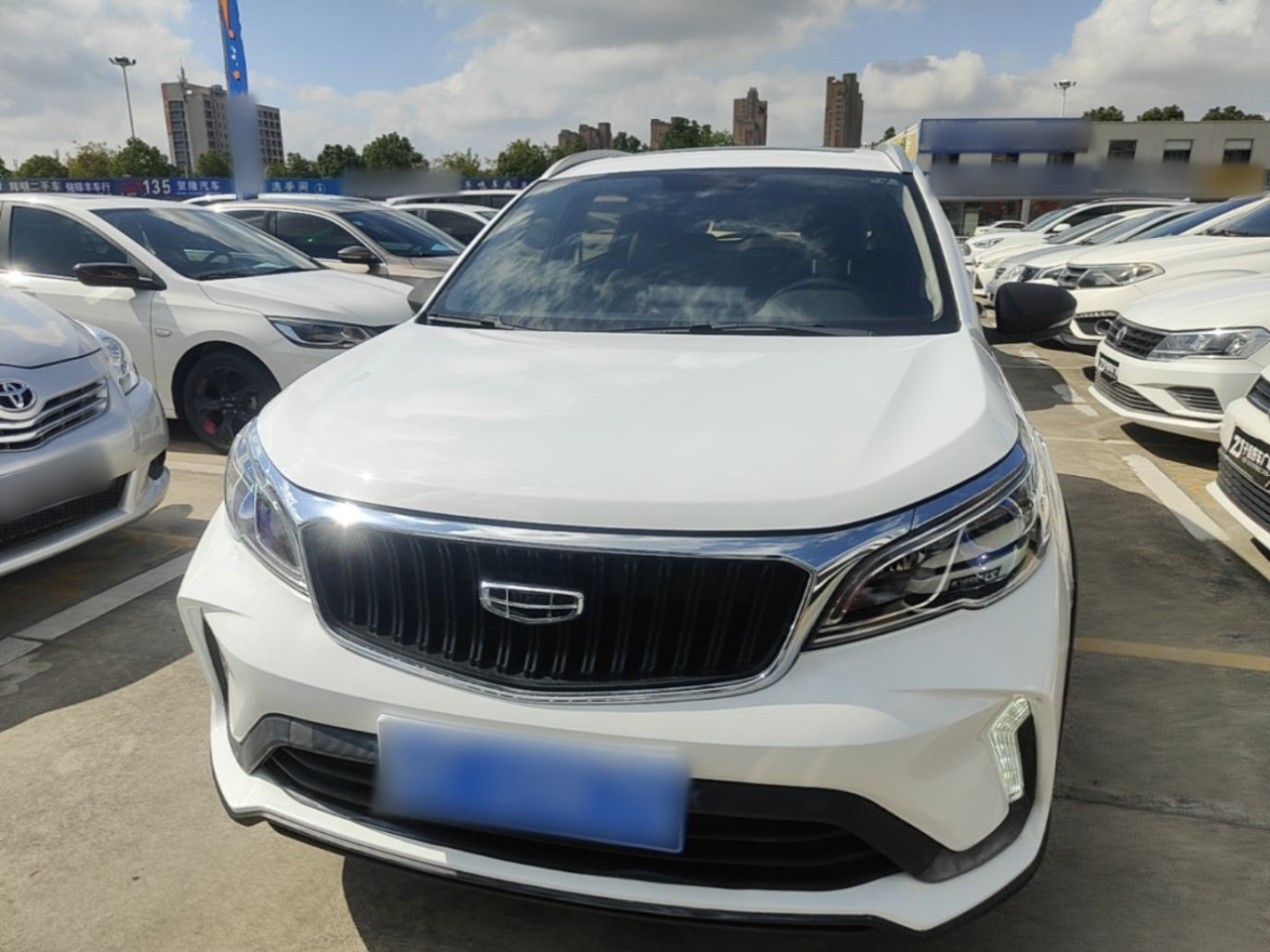 Vision X3 2021 PRO 1.5L CVT Premium photo 2