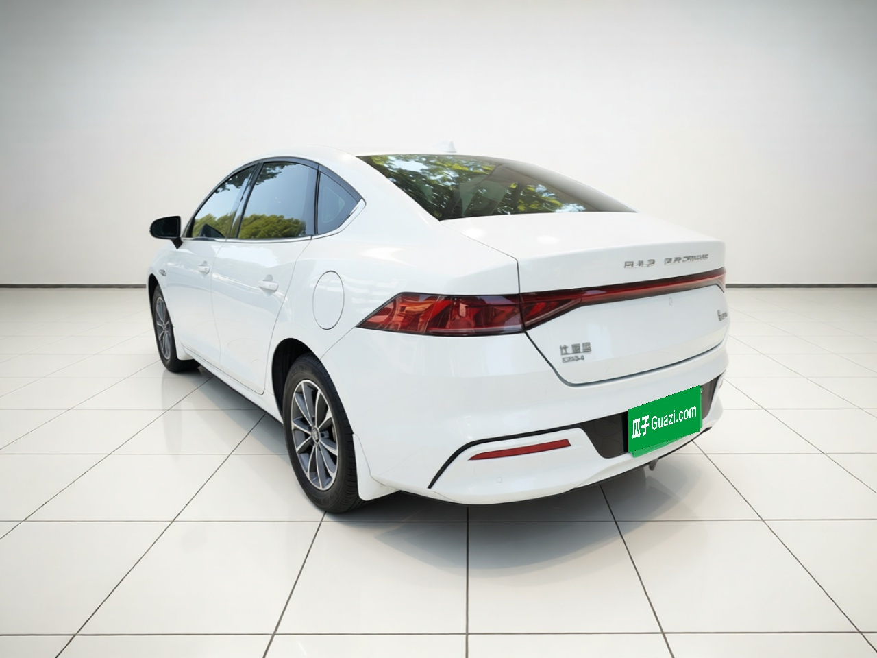 Qin PLUS 2024 Honor DM-i 55KM Leading photo 4