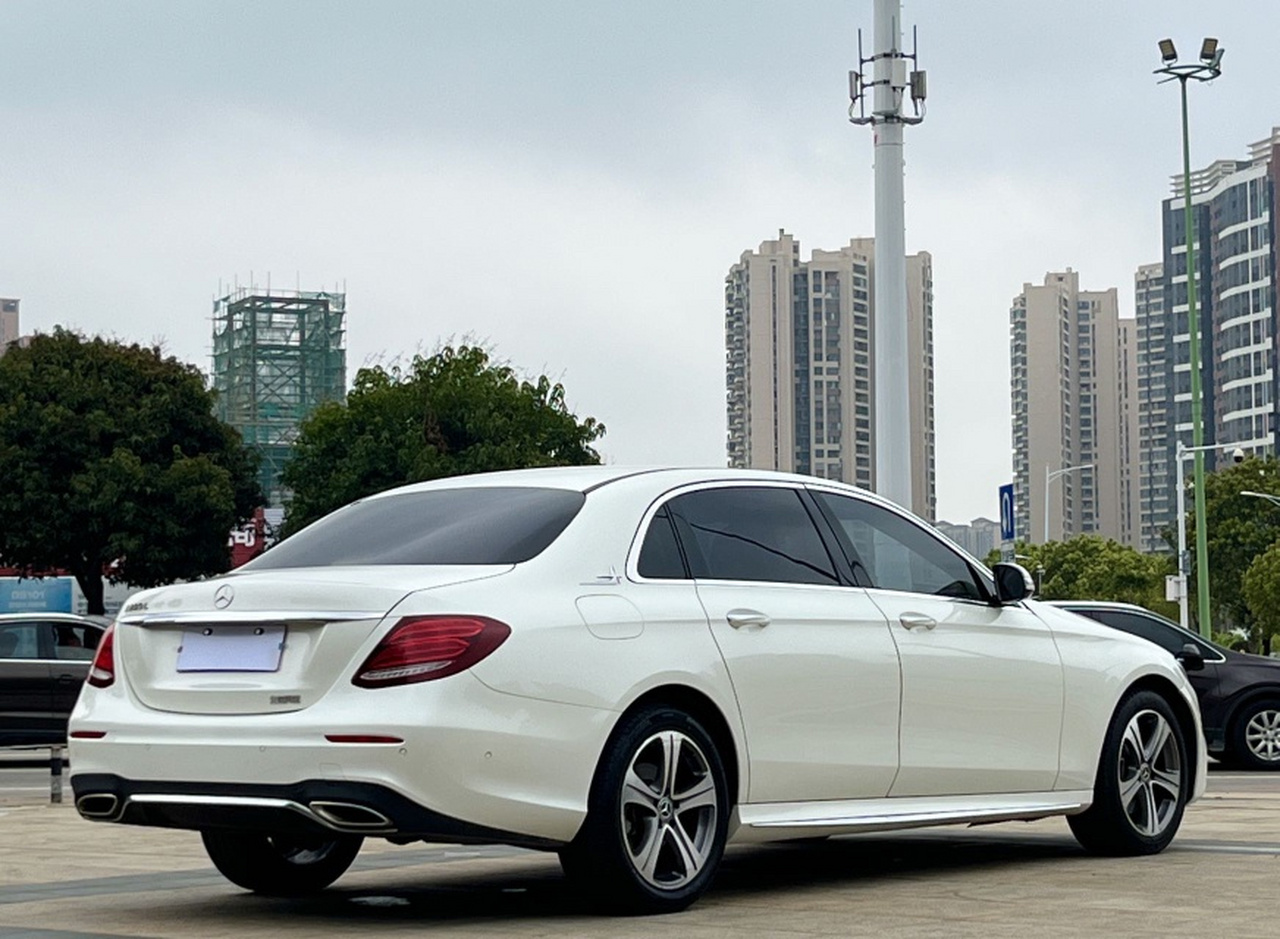 E-Class 2016 E 200 L Sport photo 2