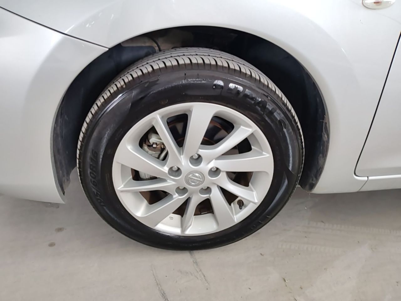 Tiida 2016 1.6L CVT photo 3