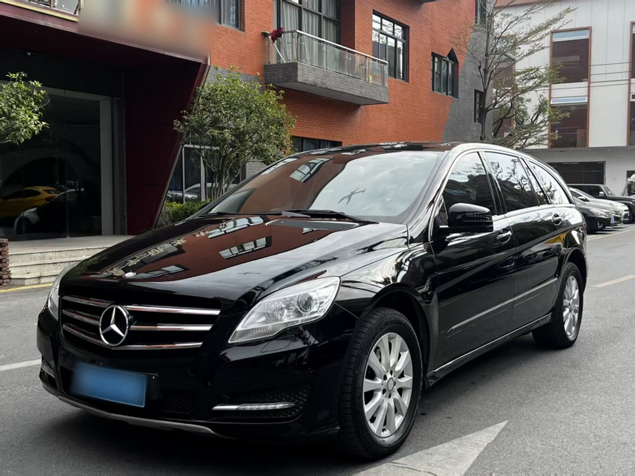 R-Class 2014 R 320 4MATIC Business
