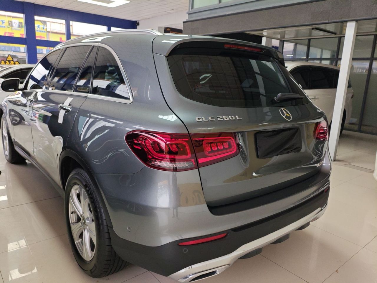 GLC 2020 GLC 260 L 4MATIC Dynamic photo 2