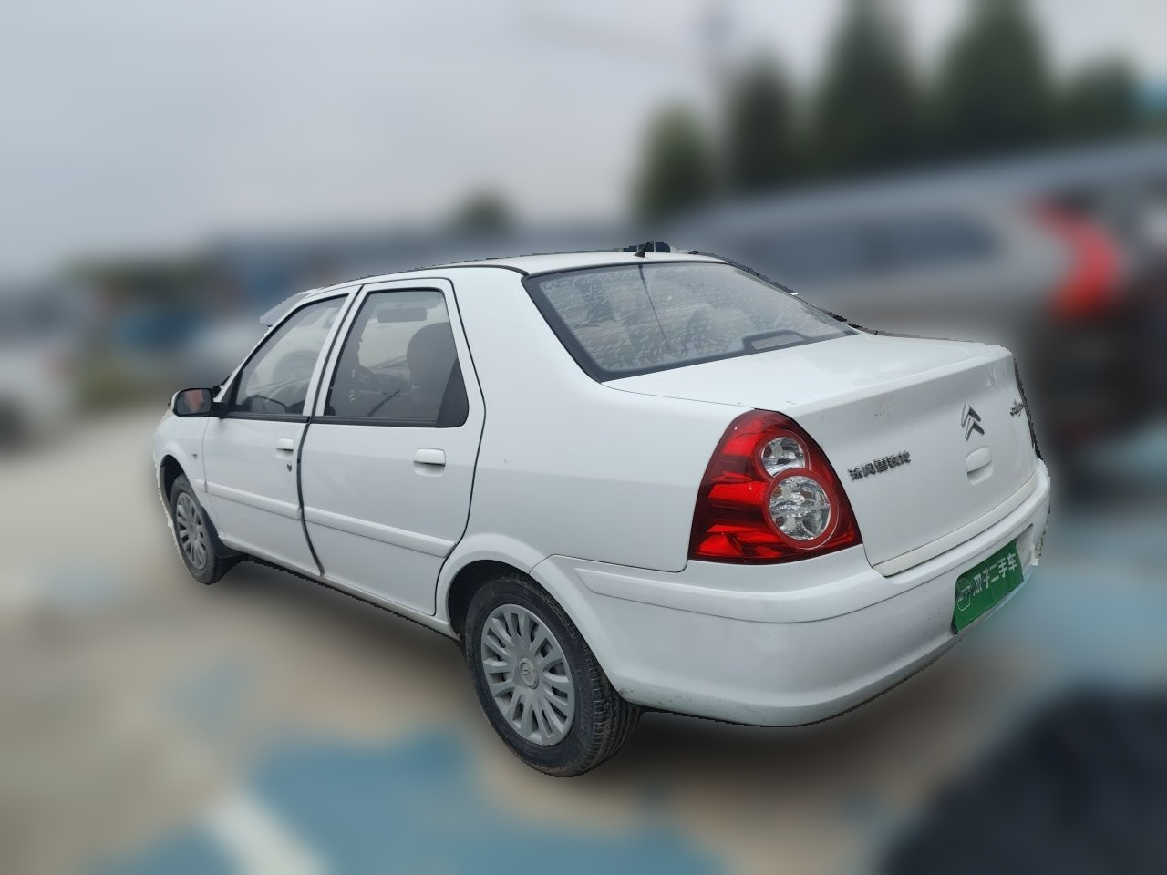 2013 Sedan Classic 1.6L MT Tech photo 4