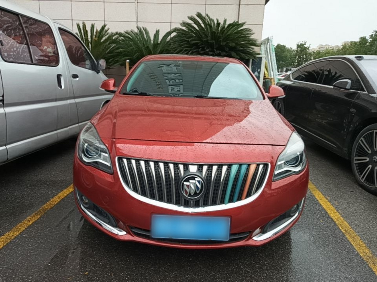 Regal 2015 1.6T Elite Tech photo 2