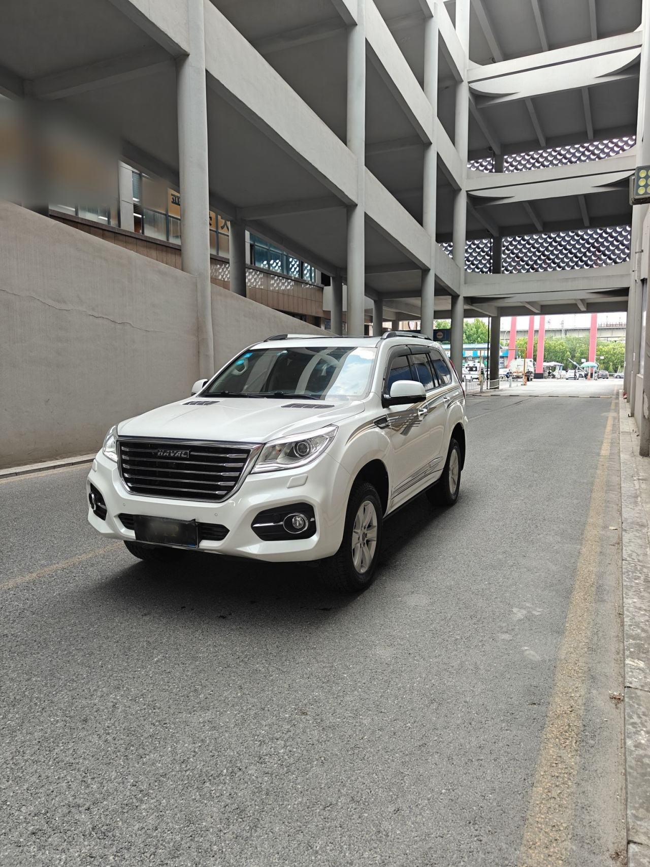 H9 2017 2.0T Petrol AWD Luxury 7-Seater