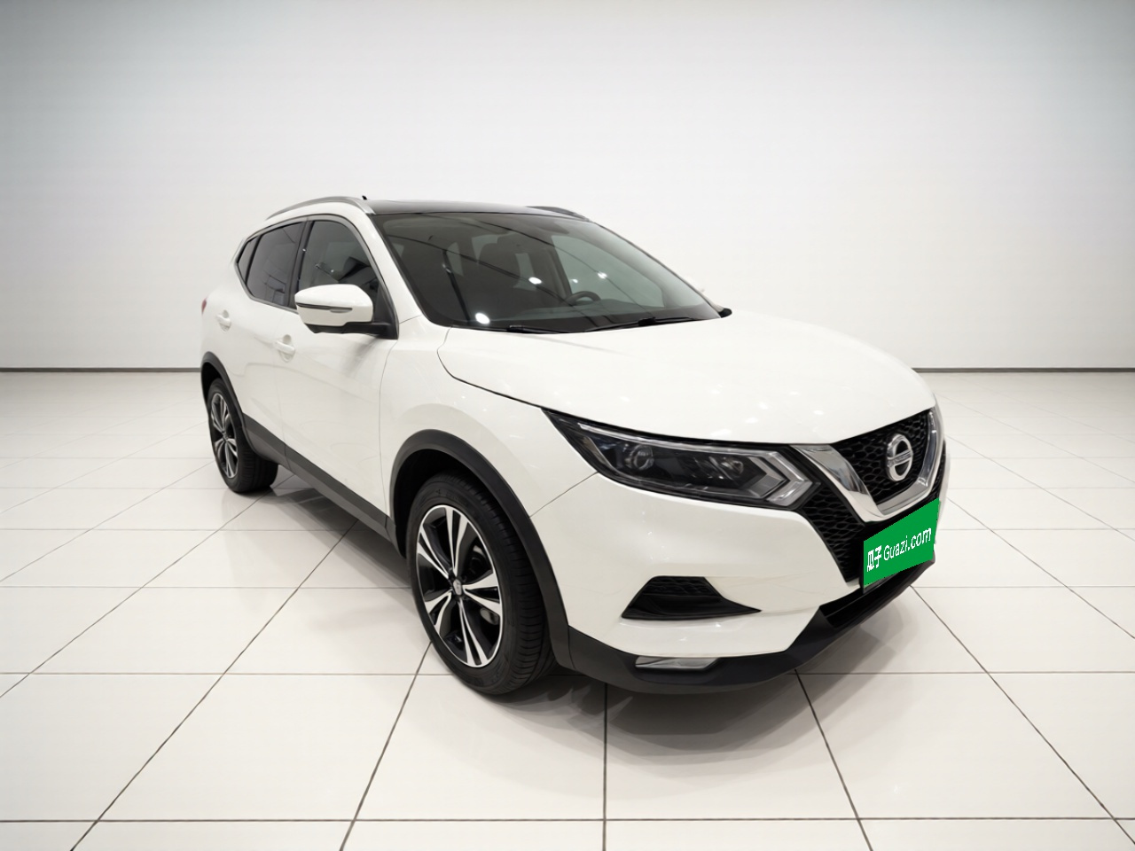 Qashqai 2019 2.0L CVT Luxury photo 3