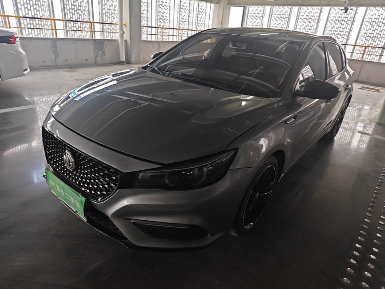 MG6 2019 20T AT Trophy + Sport