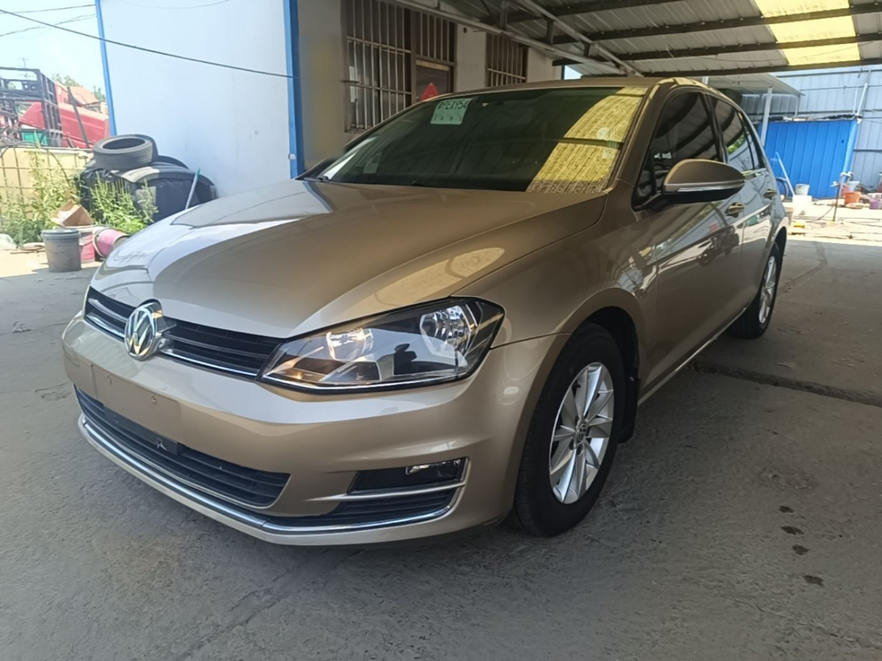 Golf 2016 1.6L MT Fashion