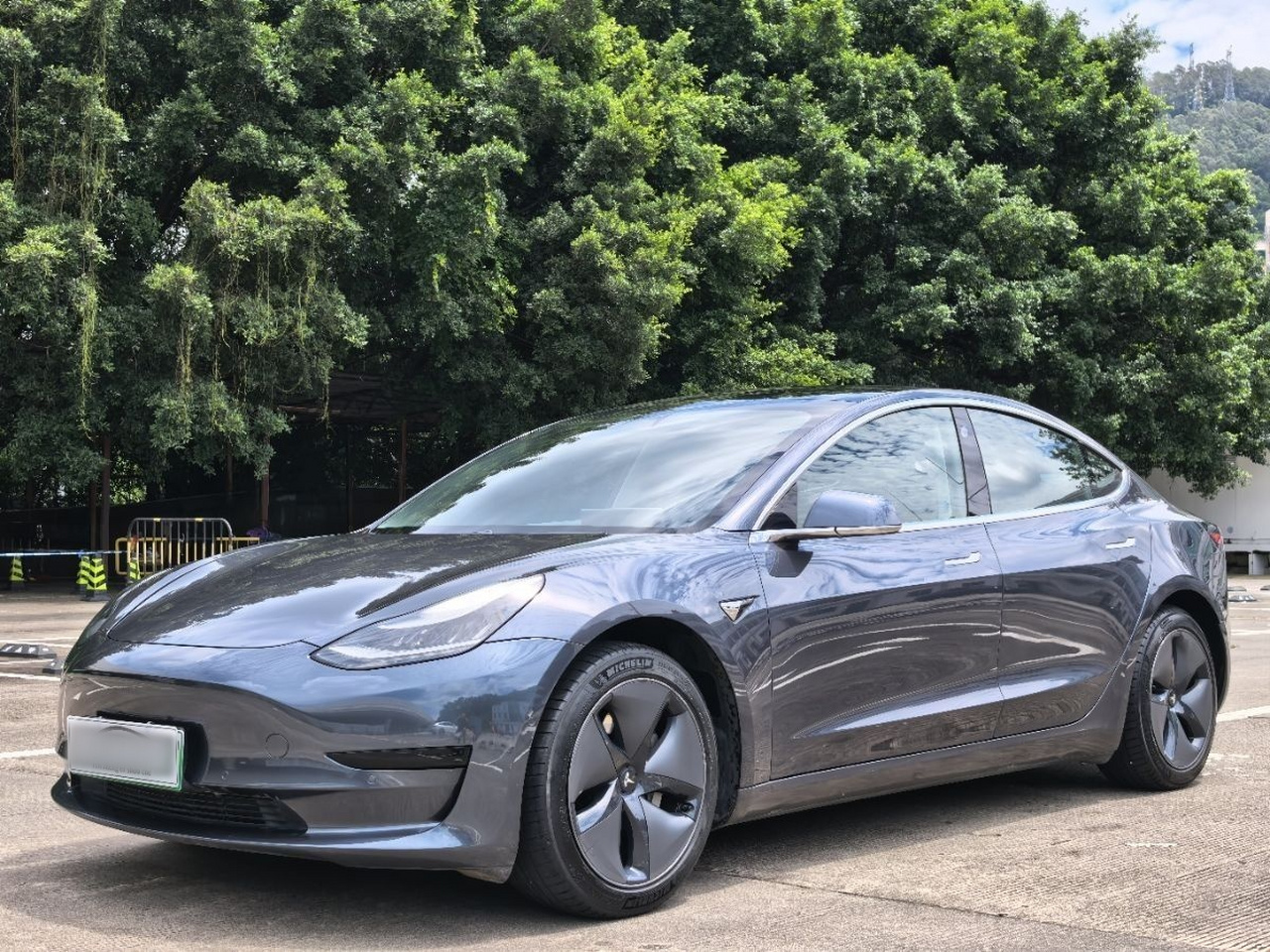 Model 3 2019 Standard Range RWD Upgraded