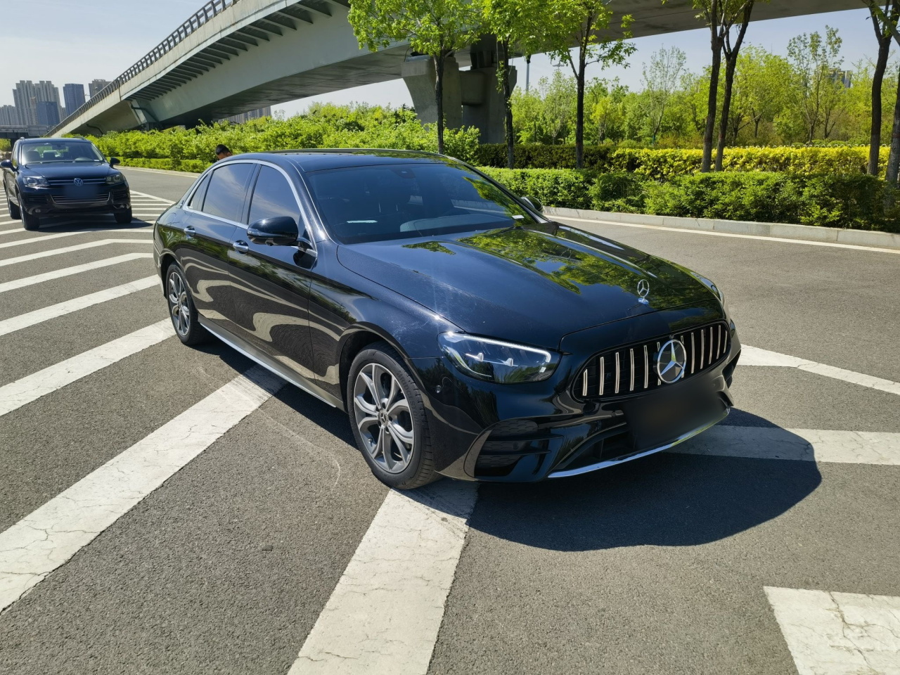 E-Class 2022 Facelift E 300 L Sport Fashion photo 4