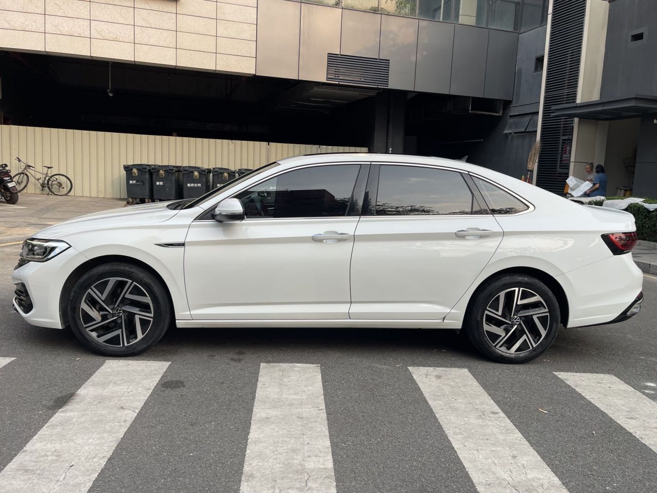 Sagitar 2023 280TSI DSG Lite photo 4