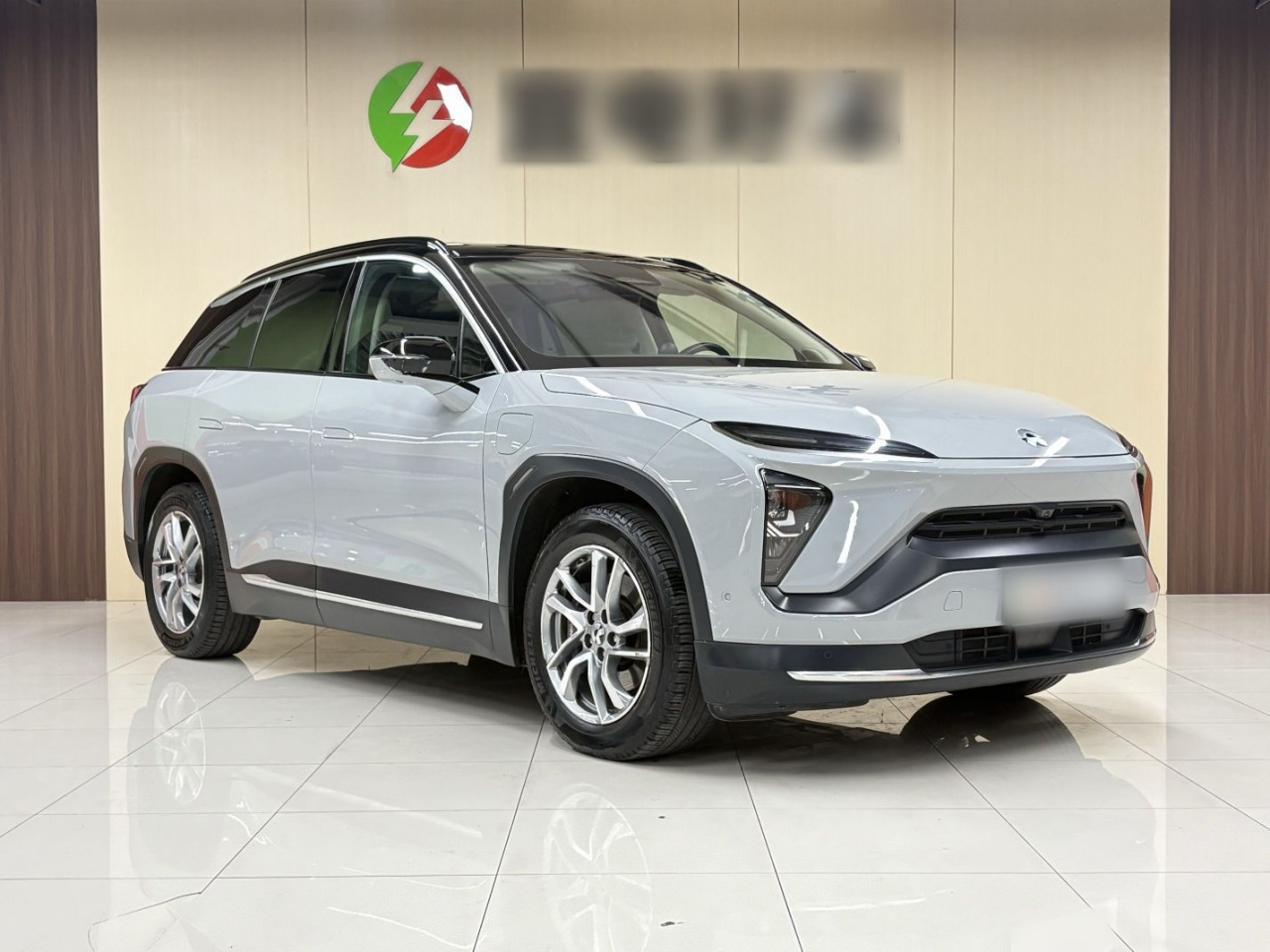 ES6 2020 610KM Performance photo 3