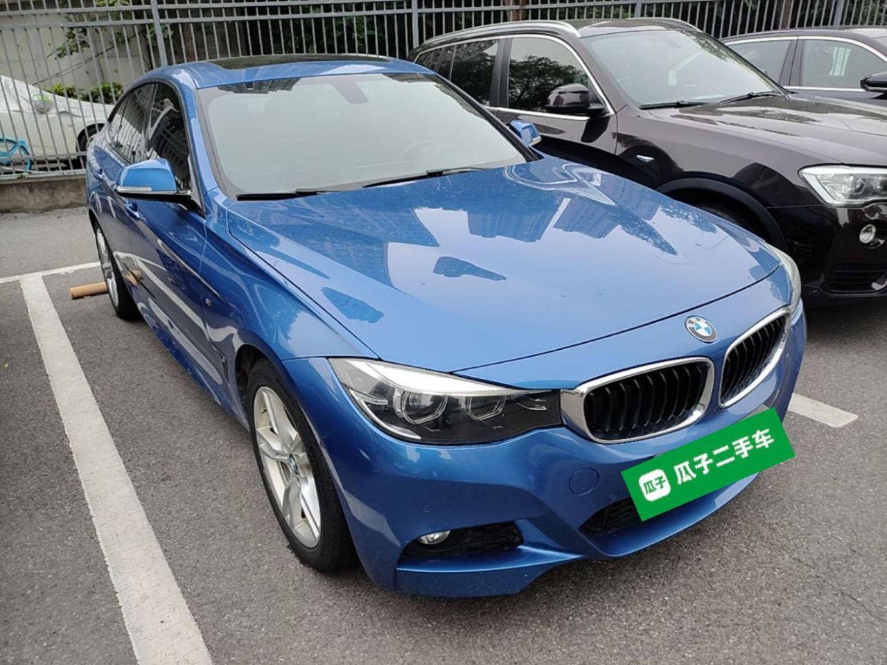 3 SeriesGT 2019 320i M Sport Package photo 3