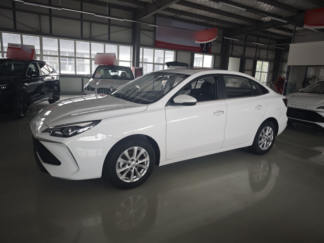i5 2026 1.5L CVT Luxury