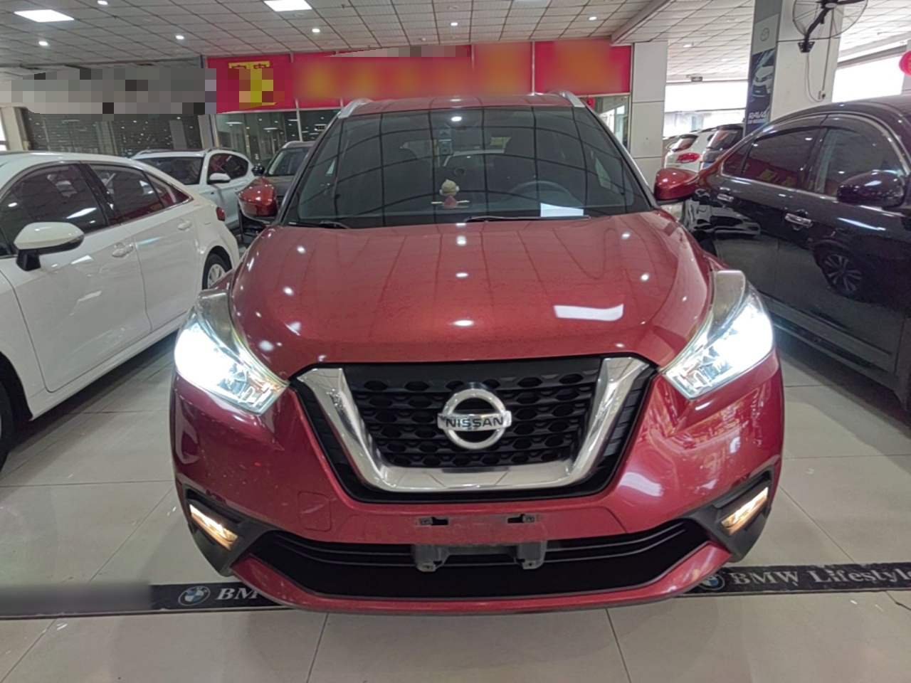 2018 1.5L CVT Connected Luxury photo 2