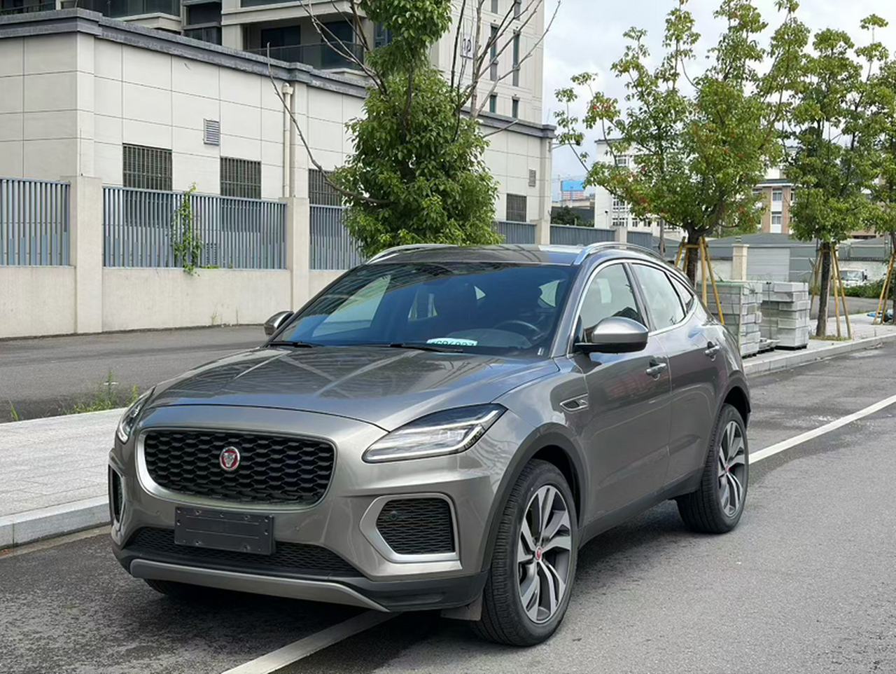 E-PACE 2024 Progressive Sport R-DYNAMIC S