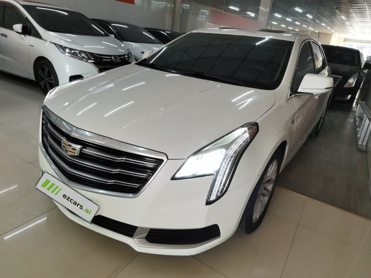 XTS 2018 28T Tech