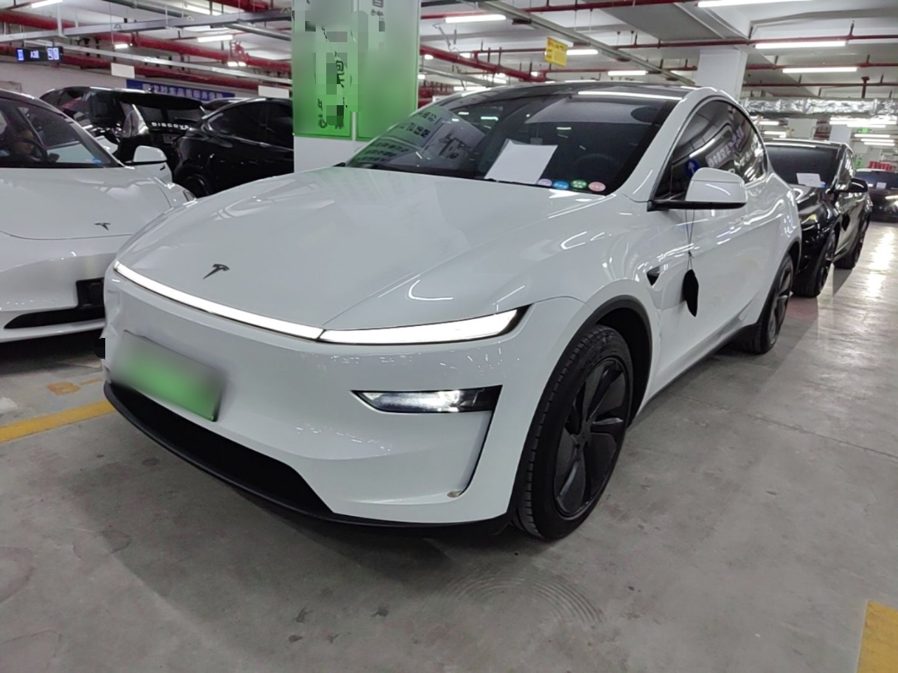 Model Y 2025 RWD