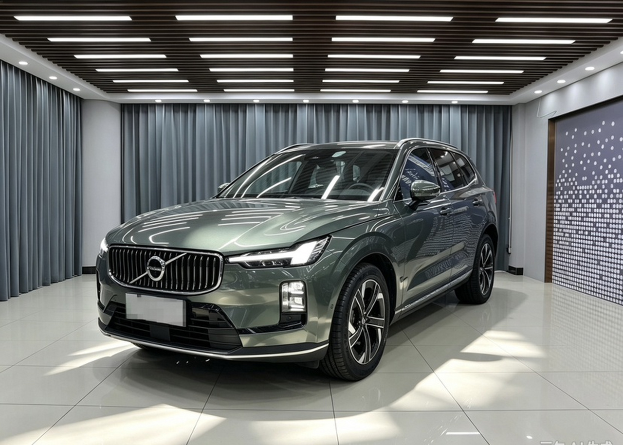 XC70 Hybrid 2026 RWD Long Range Core
