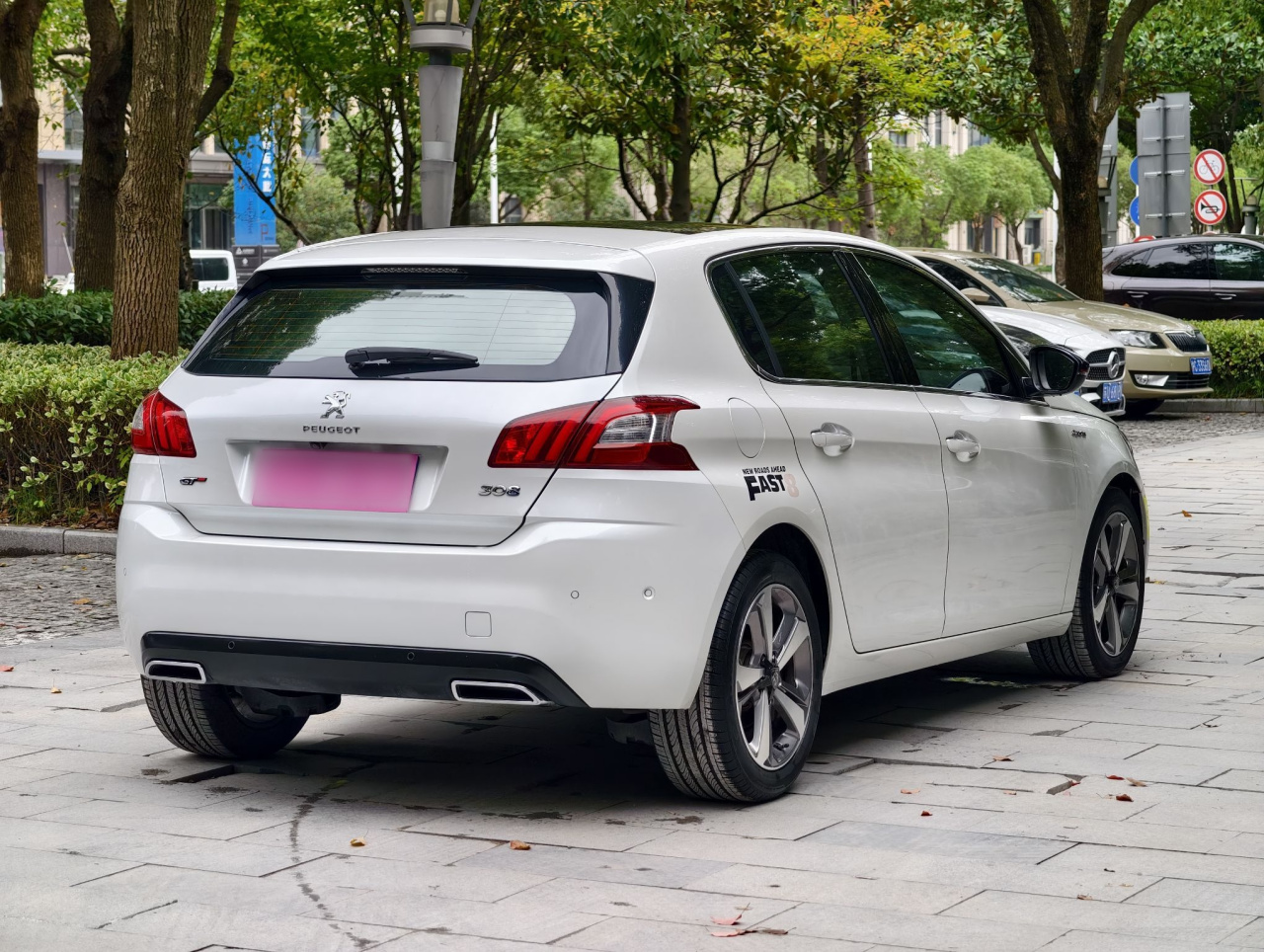 308S 2015 1.6T AT photo 4