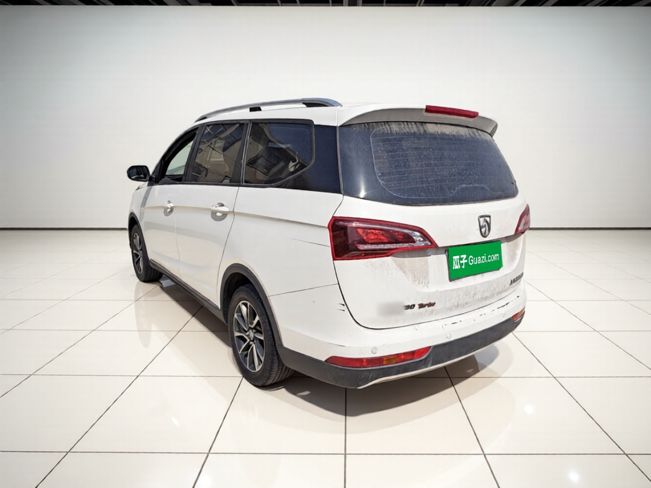 730 2019 1.5T CVT Fashion 7-Seater China V photo 4