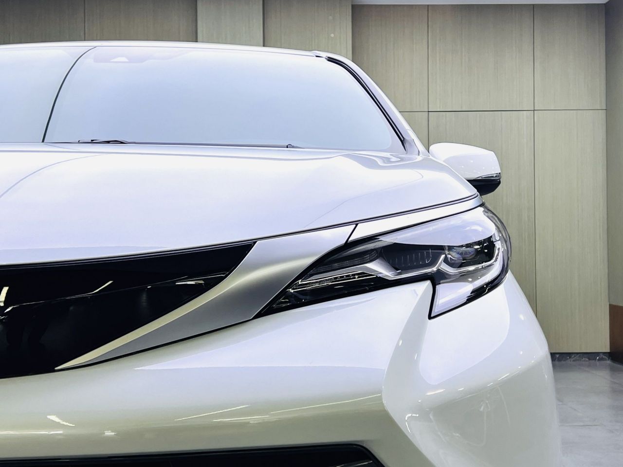 Sienna 2024 2.5L Hybrid AWD Premium photo 5